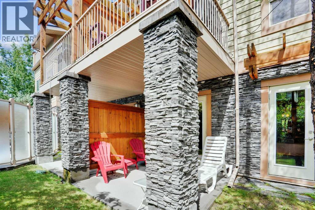 102, 121 Kananaskis Way
