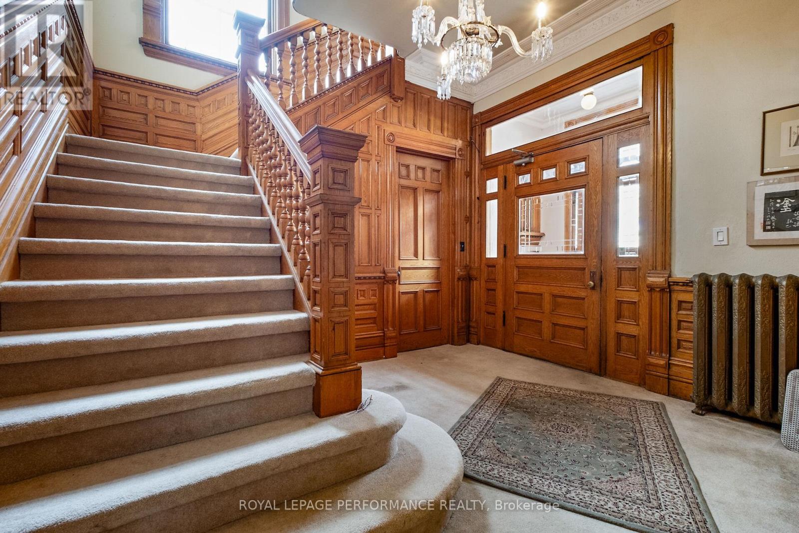 320-322 CHAPEL STREET