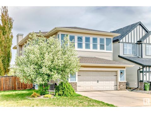 22030 95A AV NW NW Edmonton AB T5T4A9