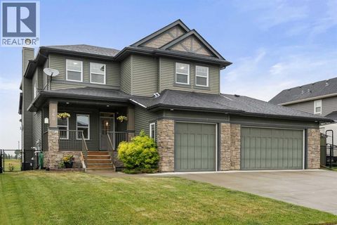 Property photo of 260 boulder creek crescent se, langdon, AB t0j1x3