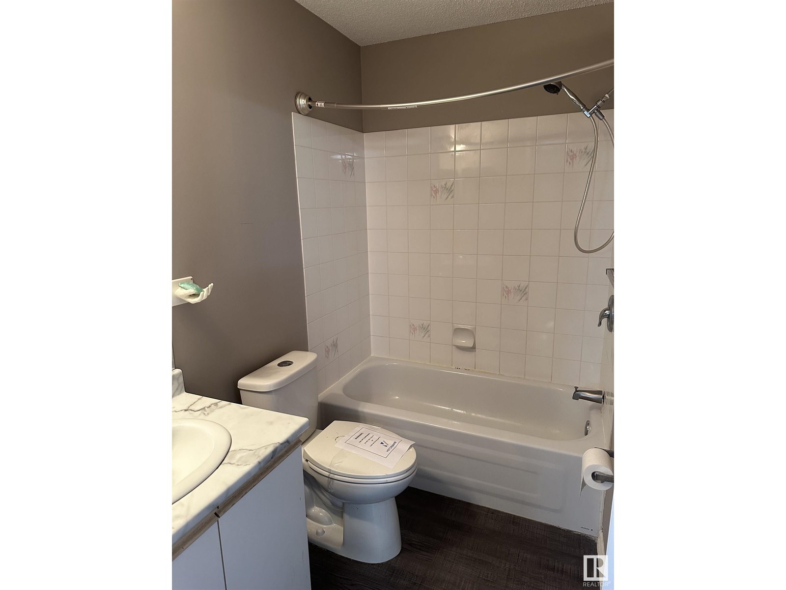 #407 9620 174 ST NW