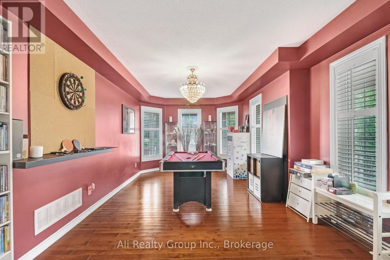 3022 FRESHWATER WAY