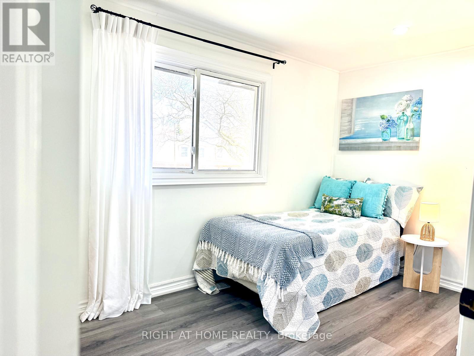77 ELFORD CRESCENT