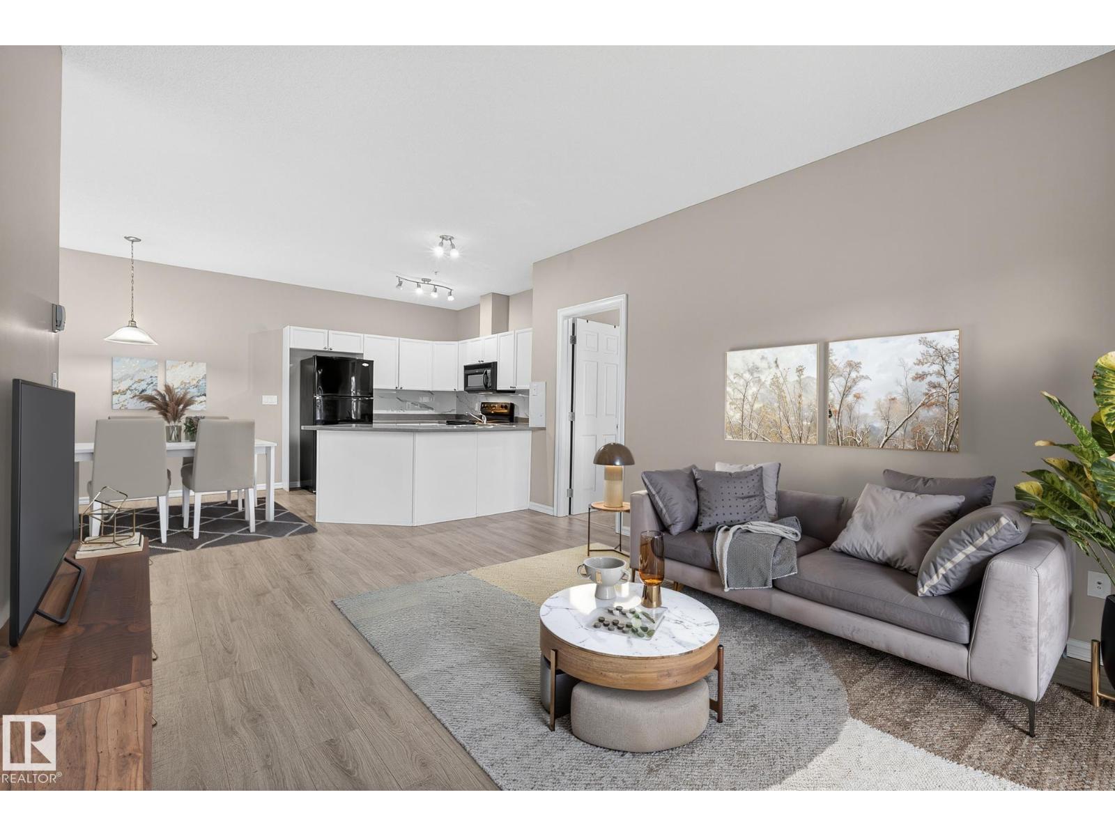 #225 226 MACEWAN RD SW