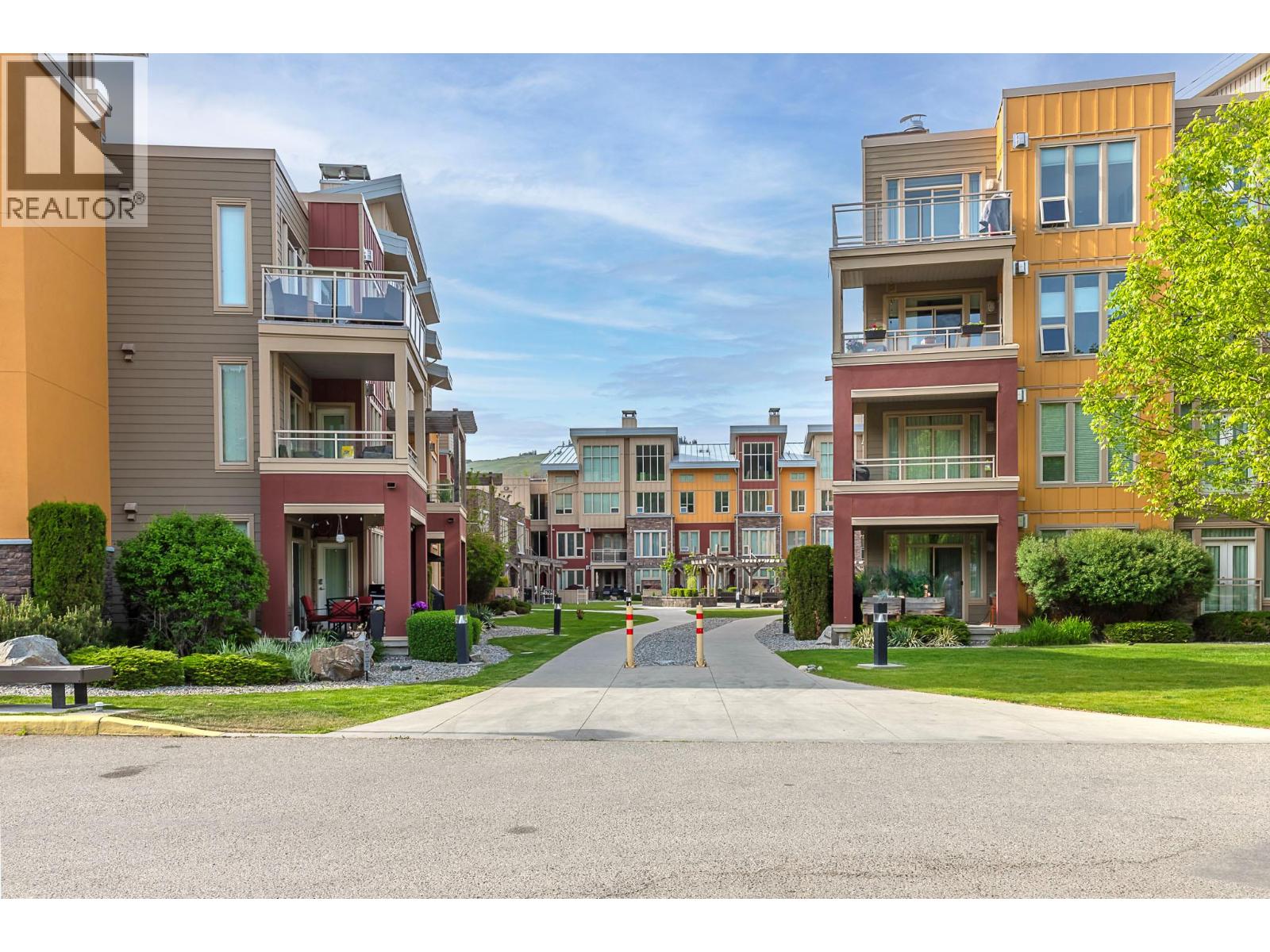 7343 Okanagan Landing Road Unit# 1110