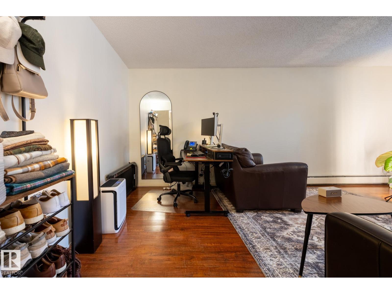 #307 5730 RIVERBEND RD NW