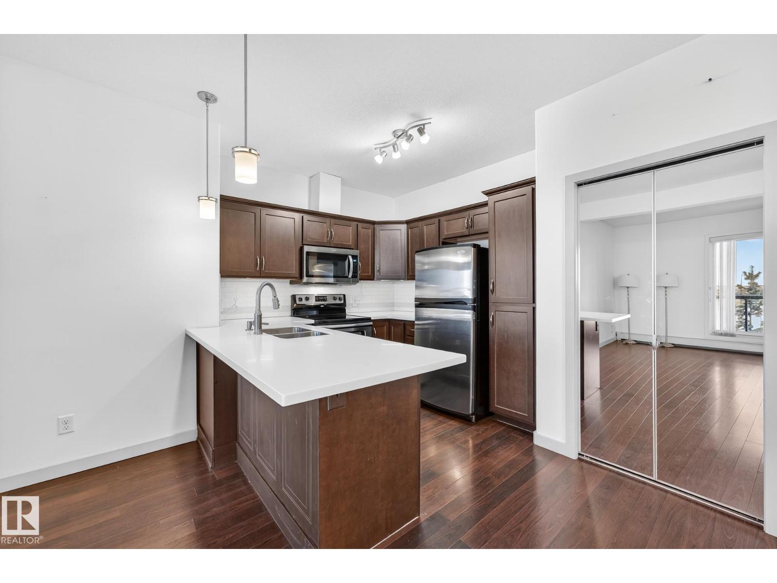 #316 304 AMBLESIDE LI SW