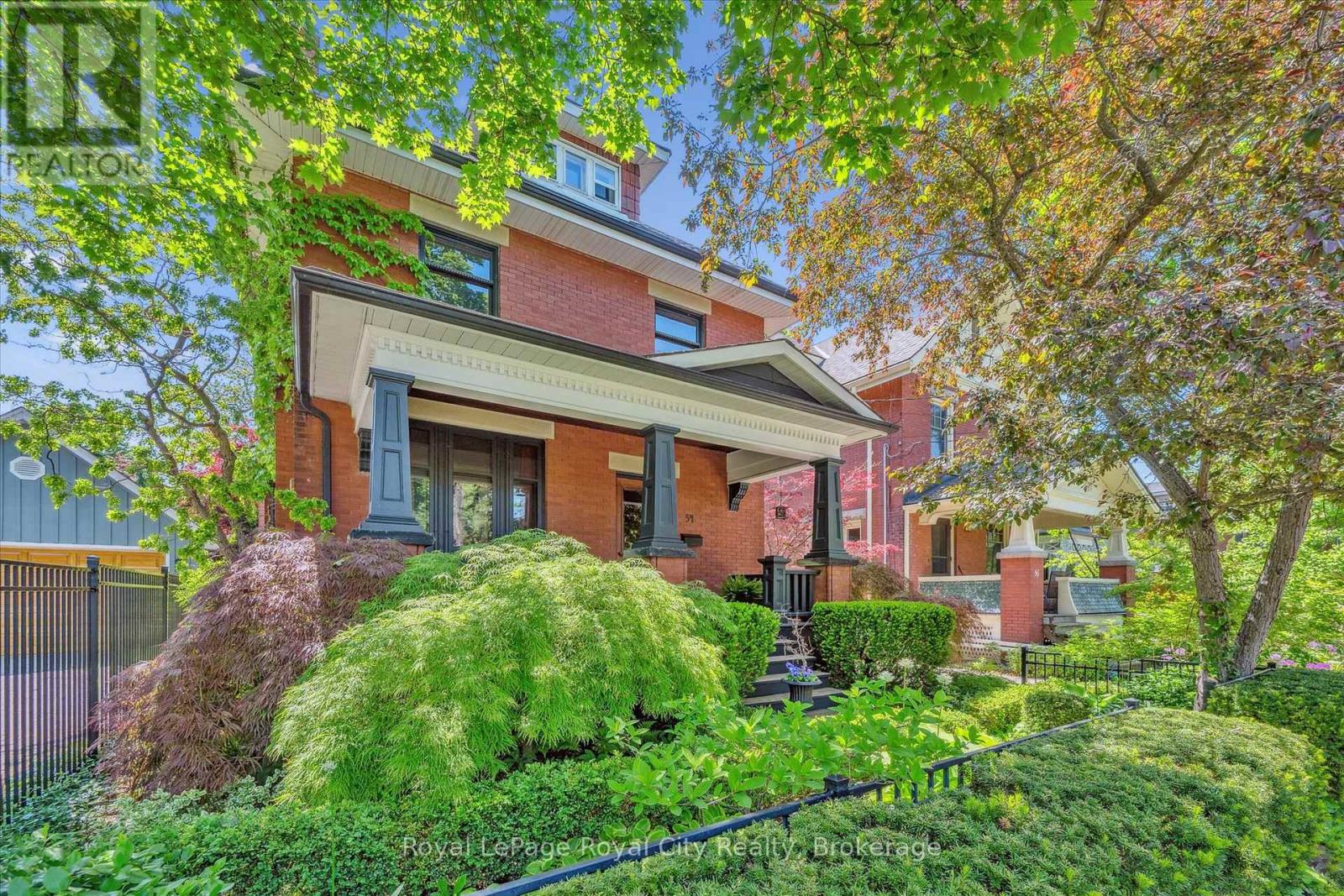 54 CLINTON STREET