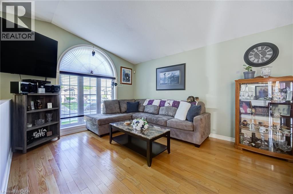 7880 ASCOT Circle