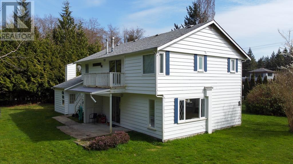 1186 SUNSHINE COAST HIGHWAY