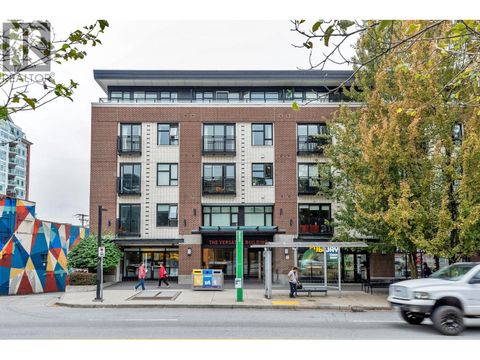 212 111 E 3RD STREET North Vancouver BC V7L0C6