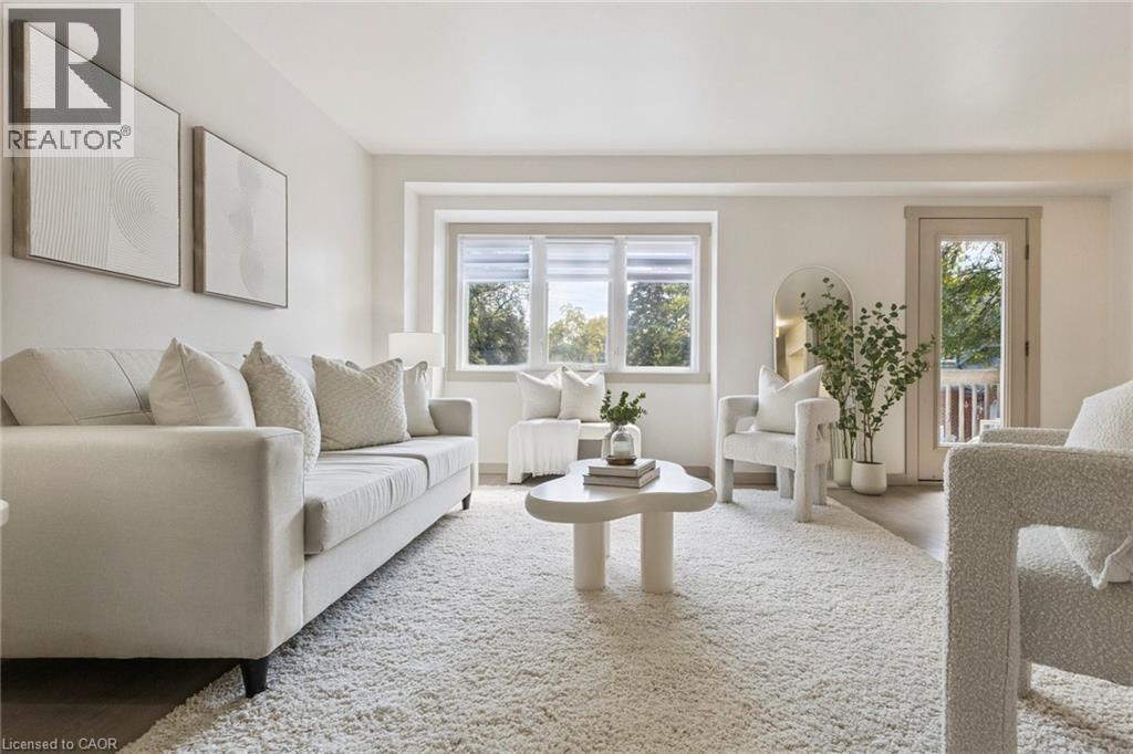 89 WOOLWICH Street Unit# 27