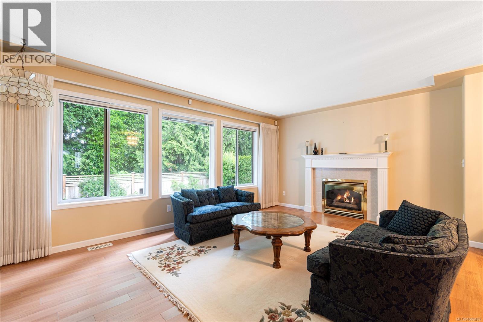 515 Seaward Way