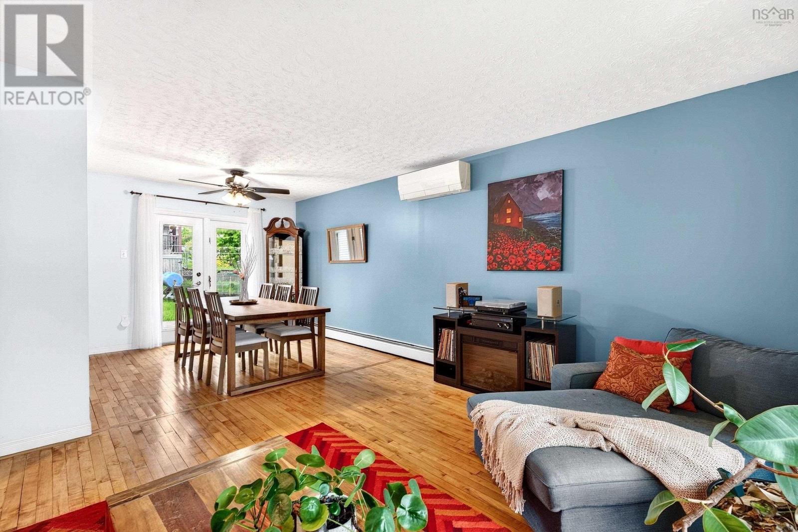 9 Shalimar Crescent