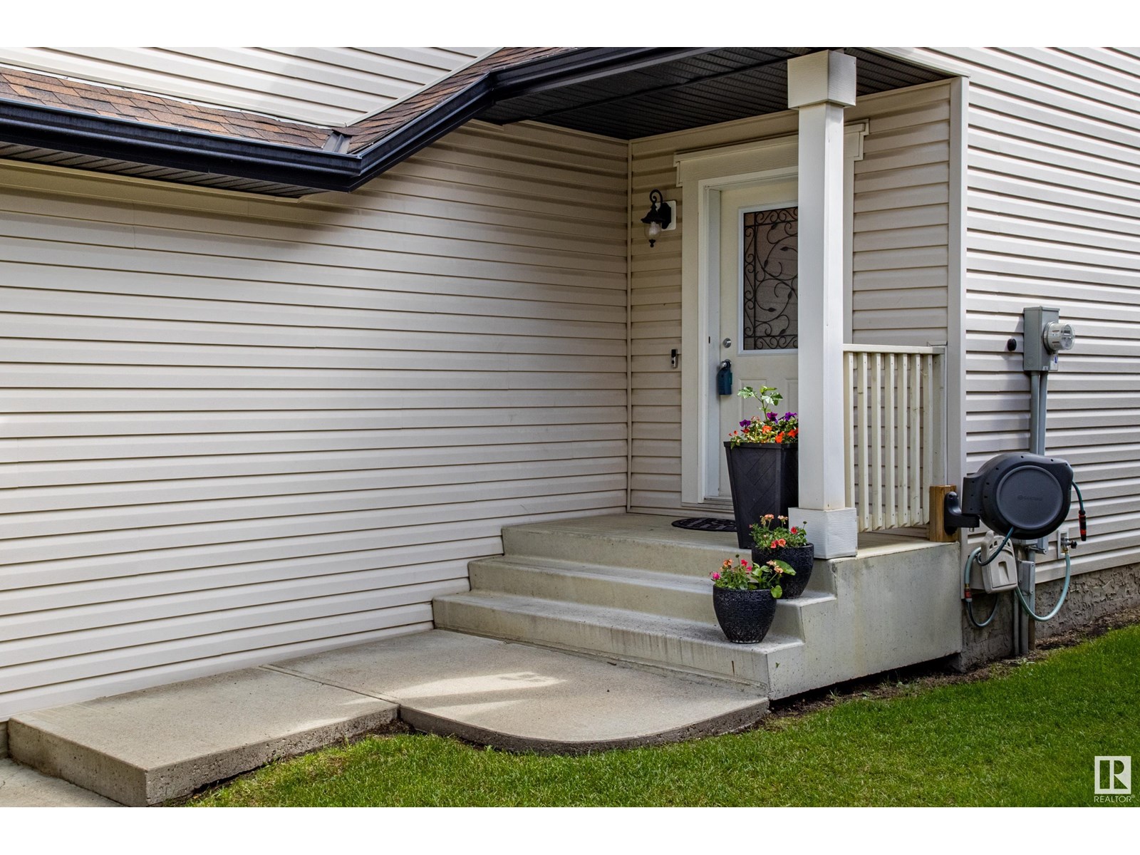 1141 MCALLISTER CO SW