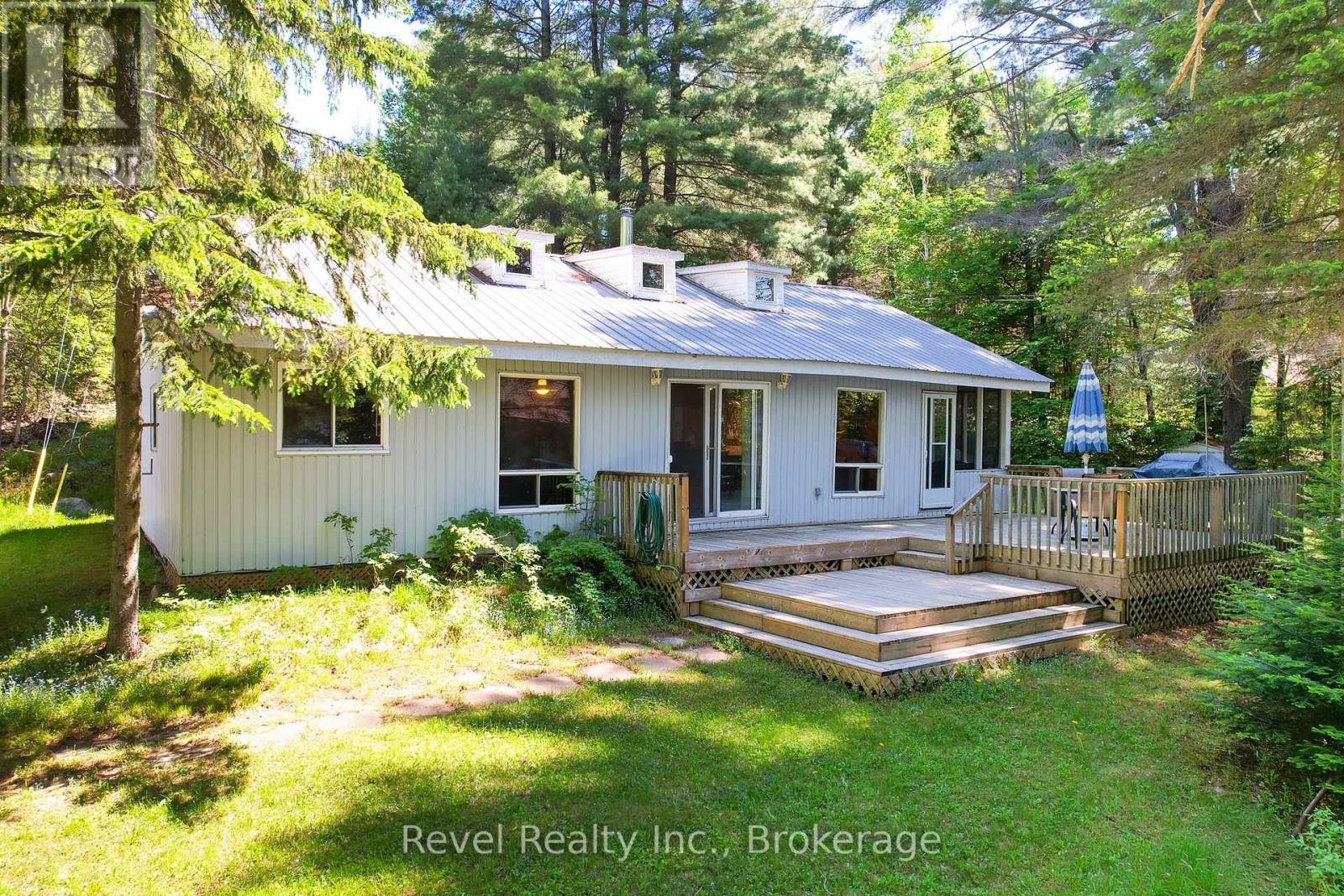 37 WILLOW LANE