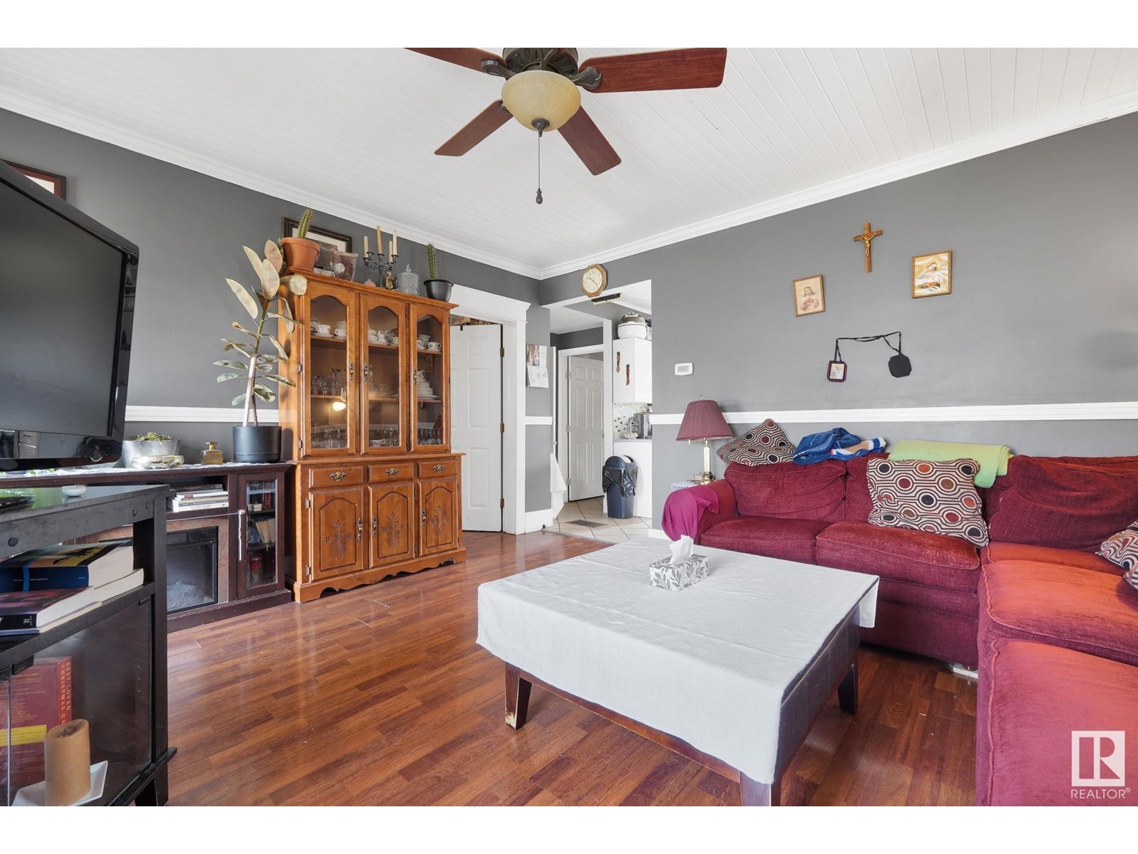 4723 47 ST