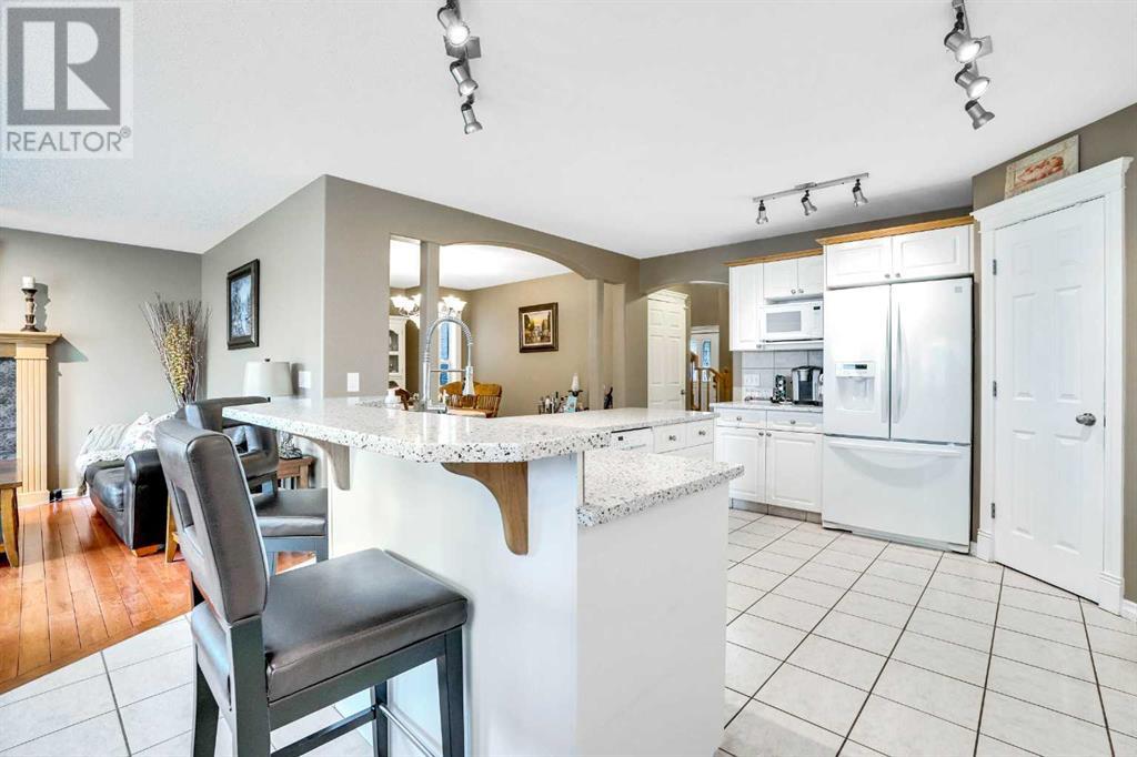 49 Tuscany Meadows Common NW