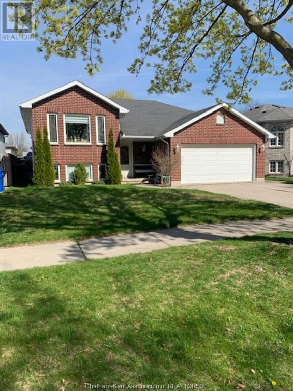 67 WINDFIELD CRESCENT