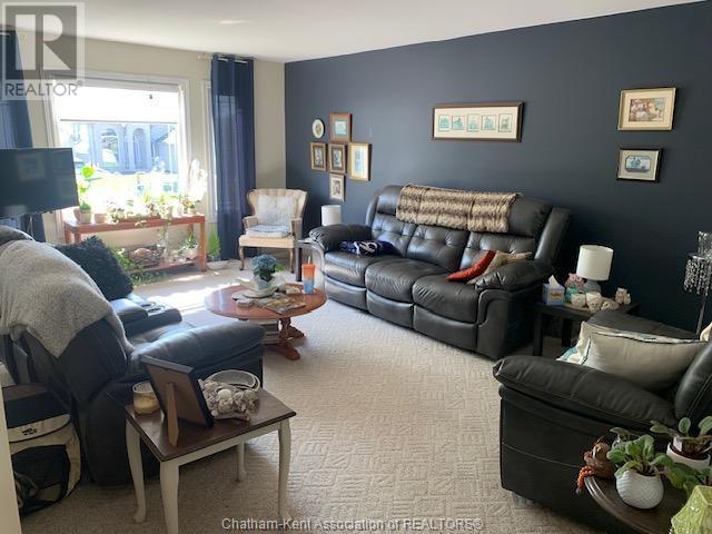 67 WINDFIELD CRESCENT