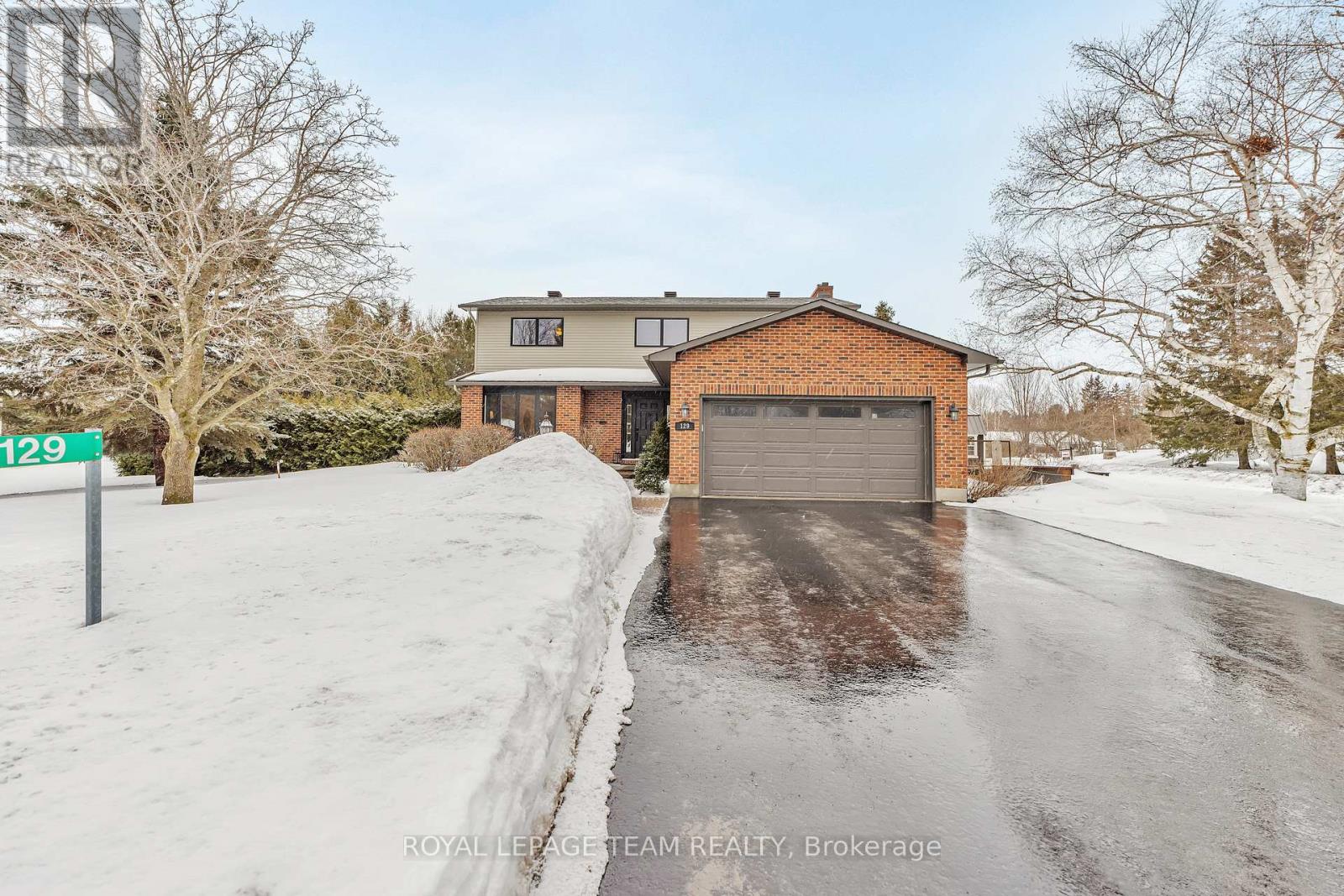 129 RIDGEVIEW DRIVE