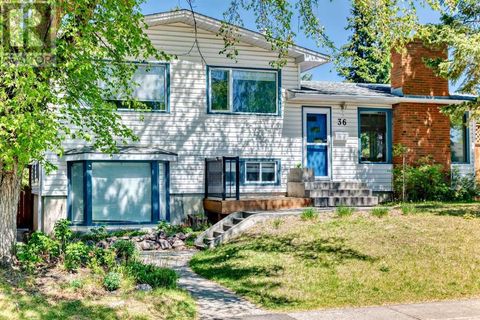 36 Hooke Road SW Calgary AB T2V3K5