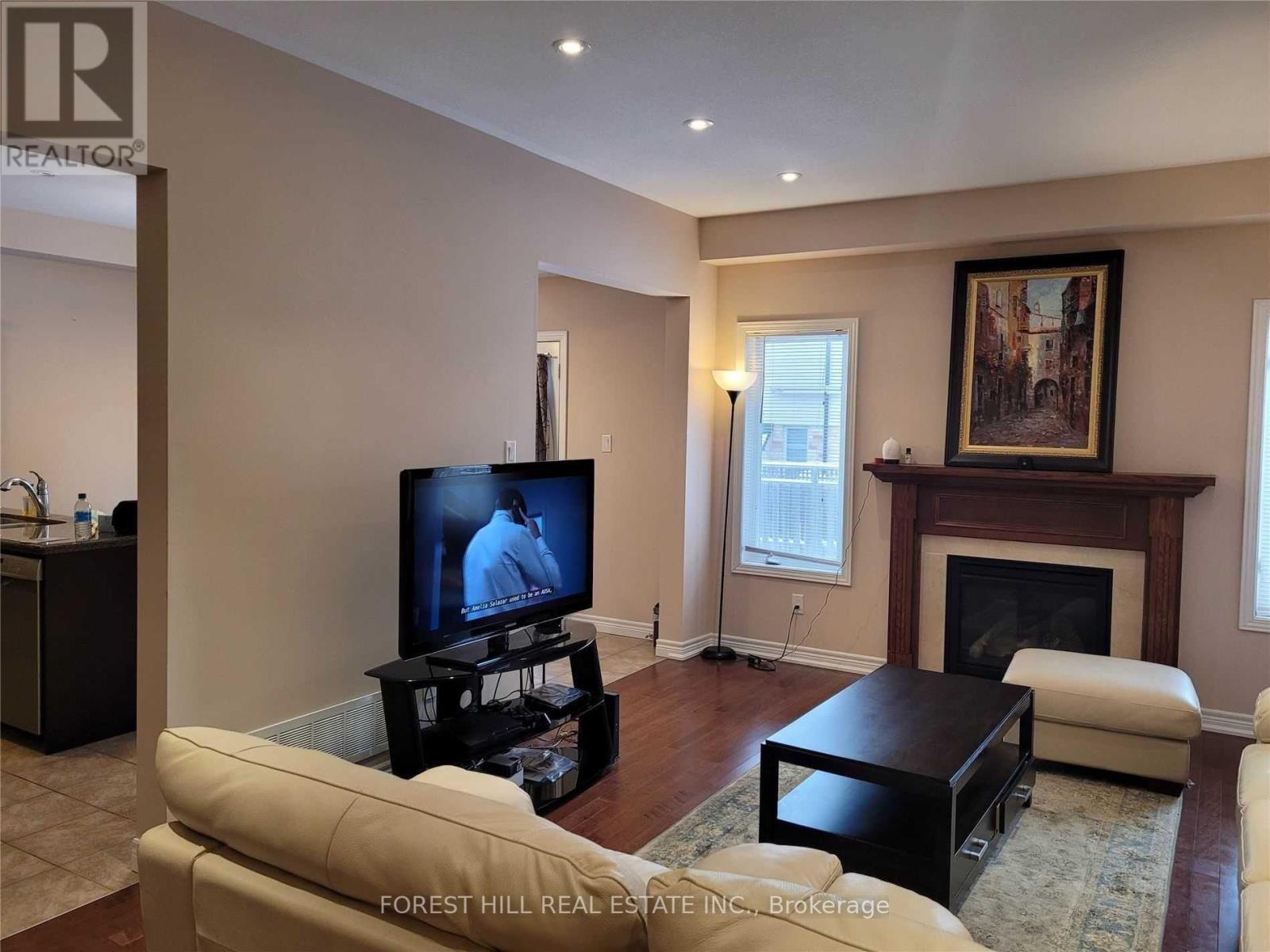33 - 441 STONEHENGE DRIVE