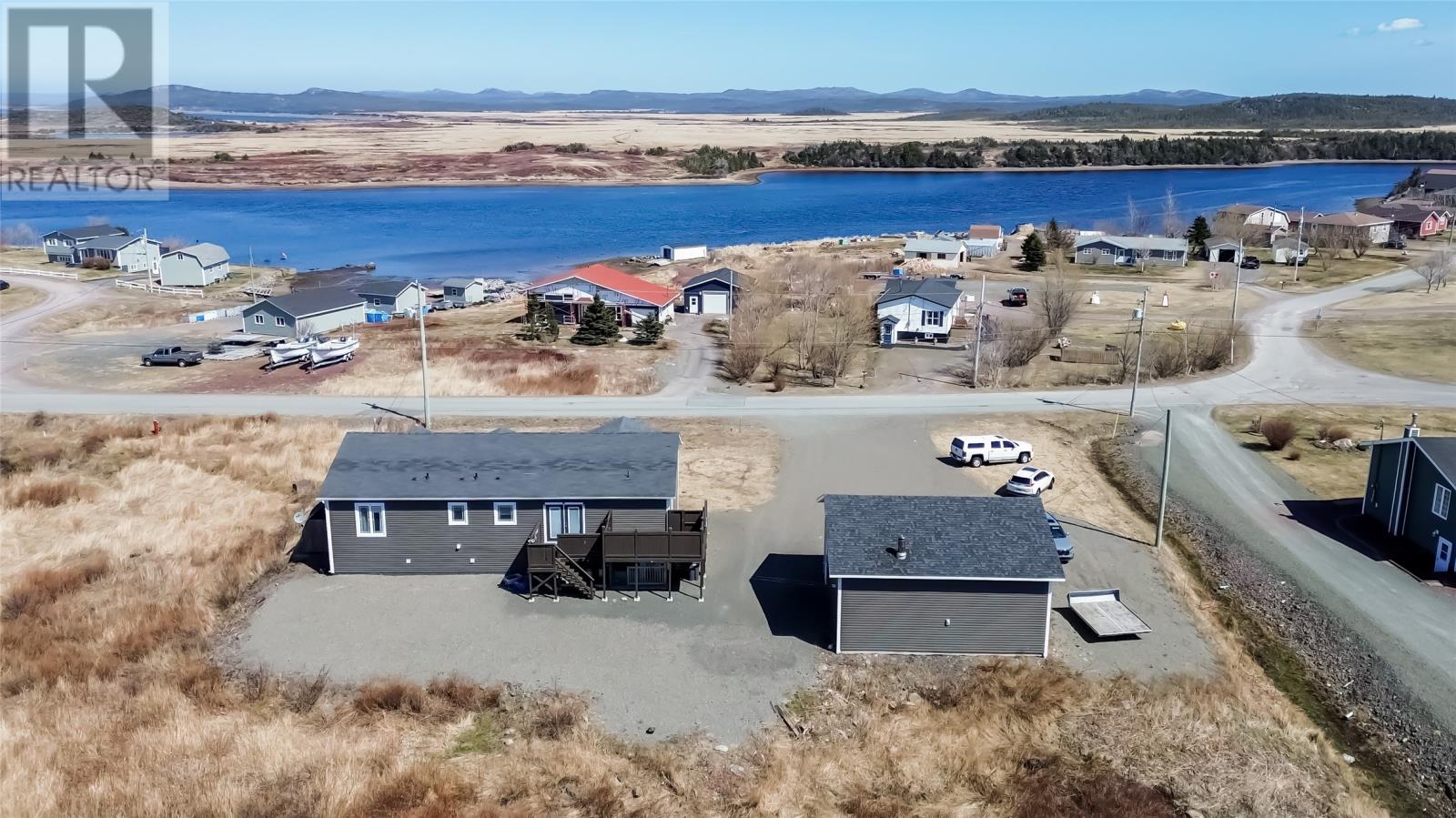 14 River Drive