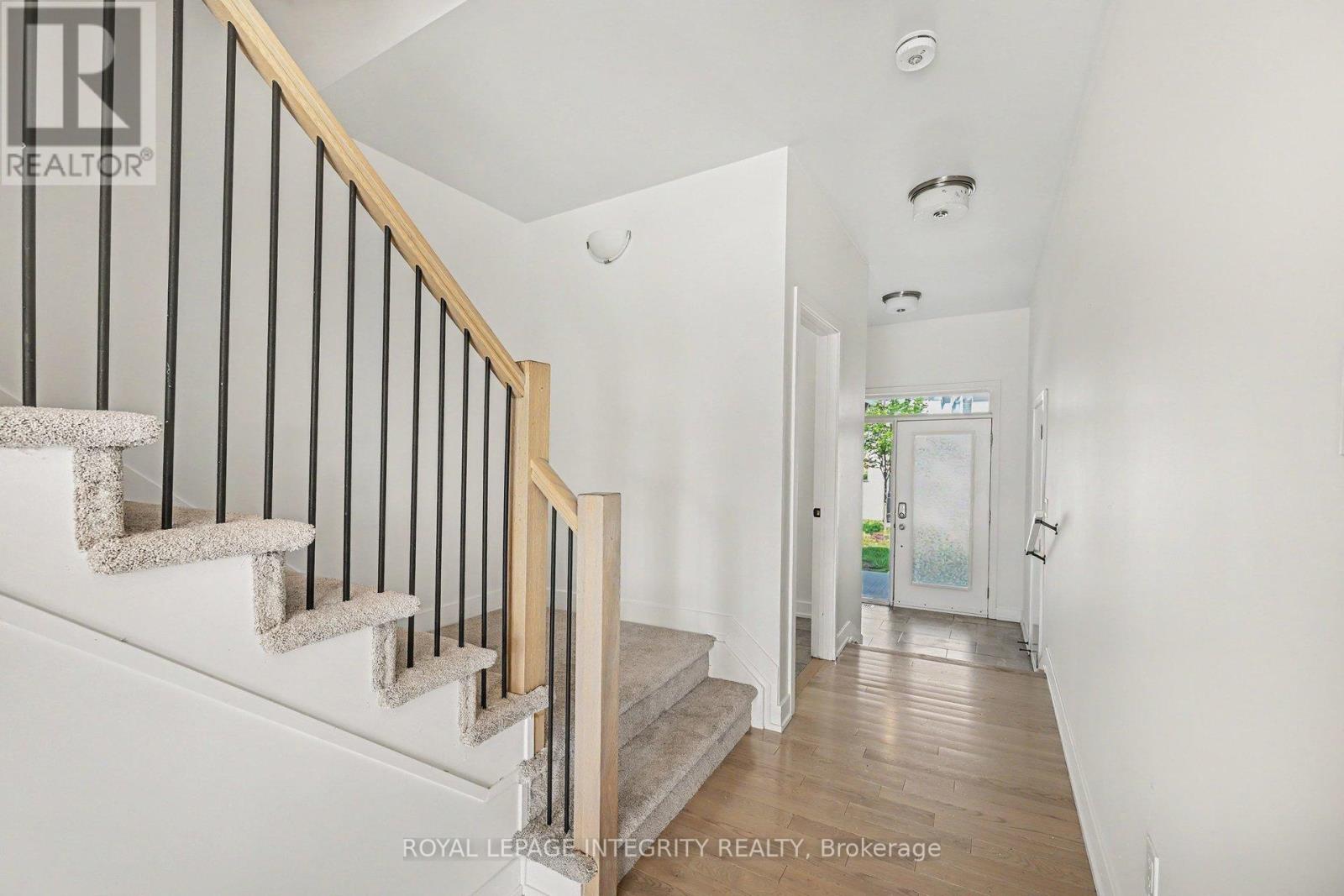 148 THOMAS STREET S
