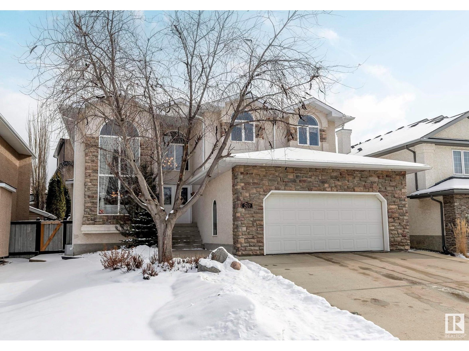207 FALCONER LI NW