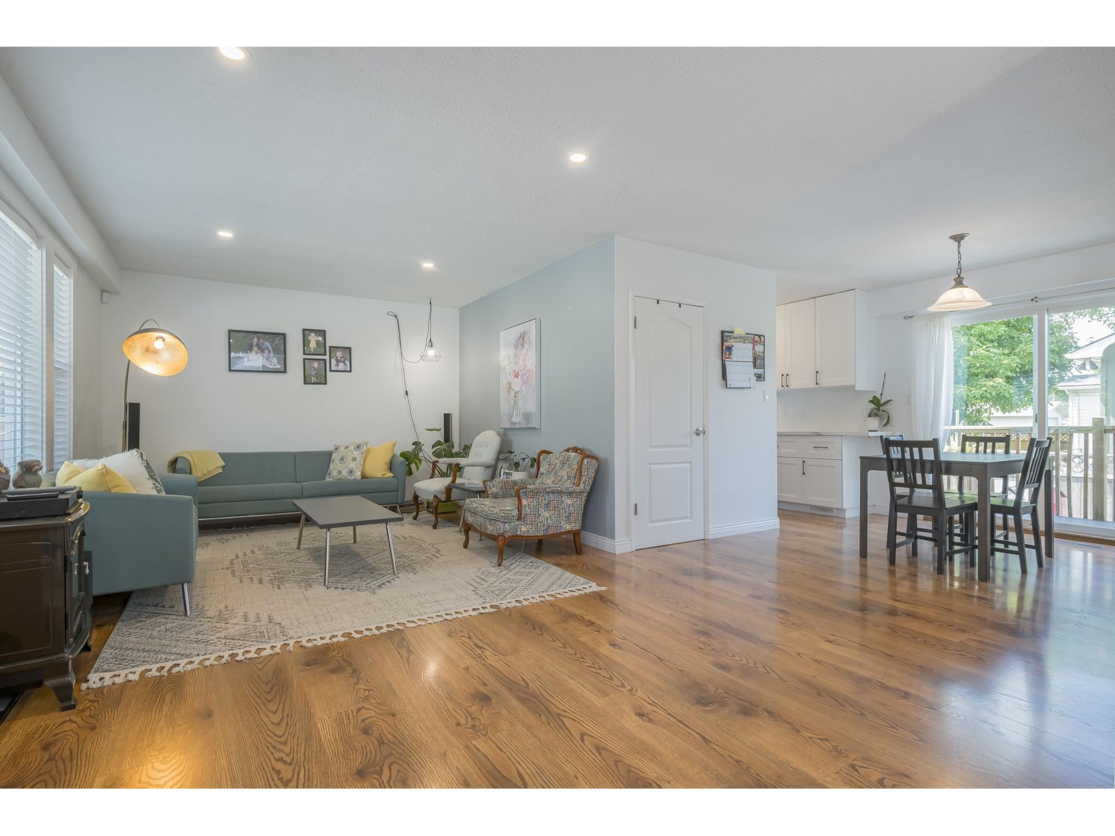 9385 COOTE STREET|Chilliwack Proper East
