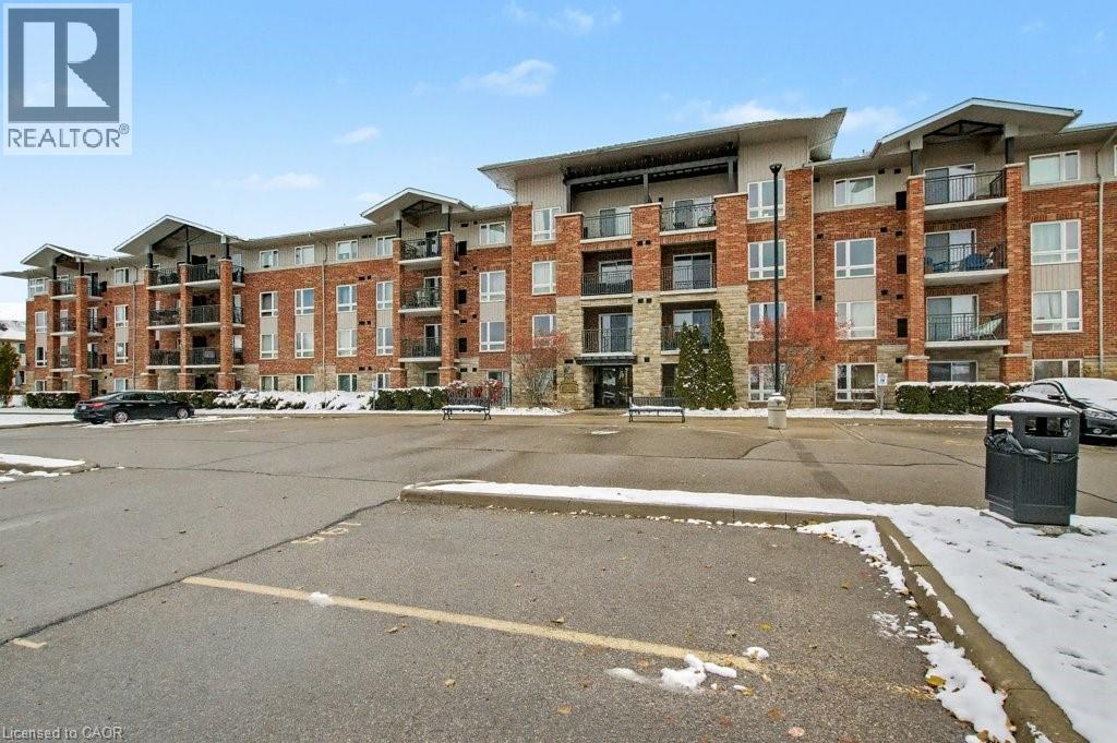 60 LYNNMORE Street Unit# 112