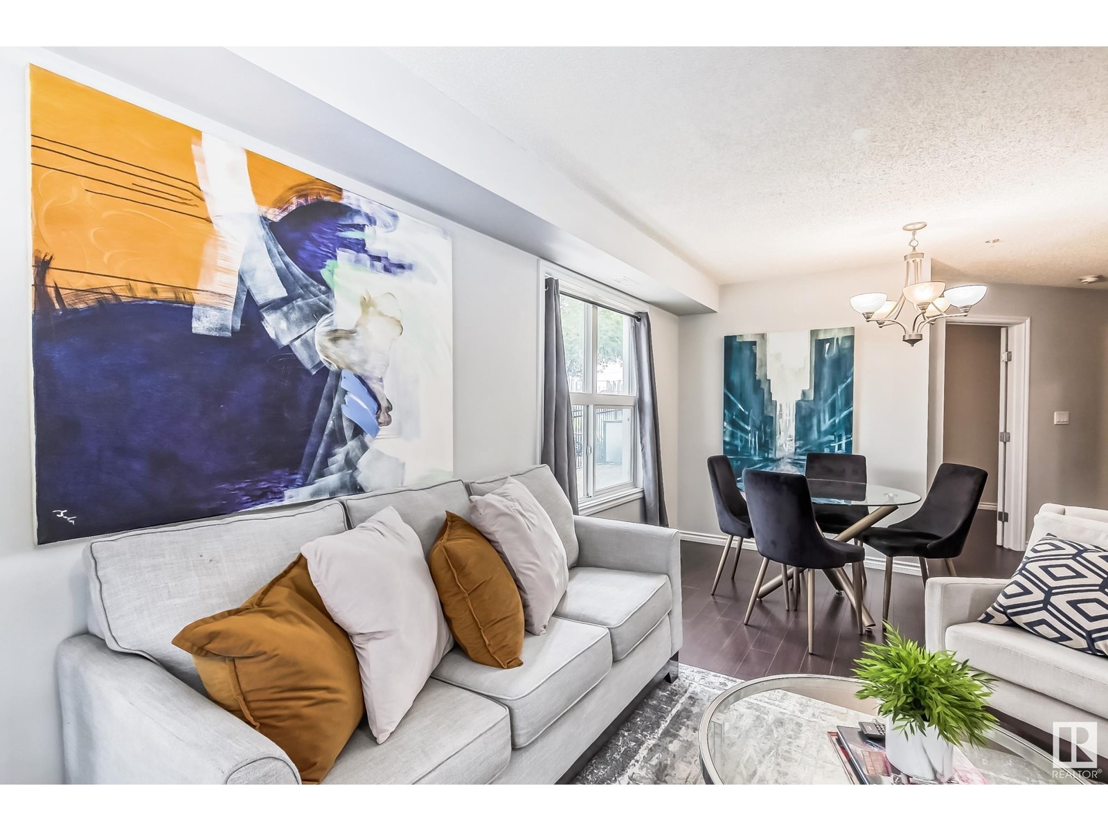 #115 10118 106 ave NW
