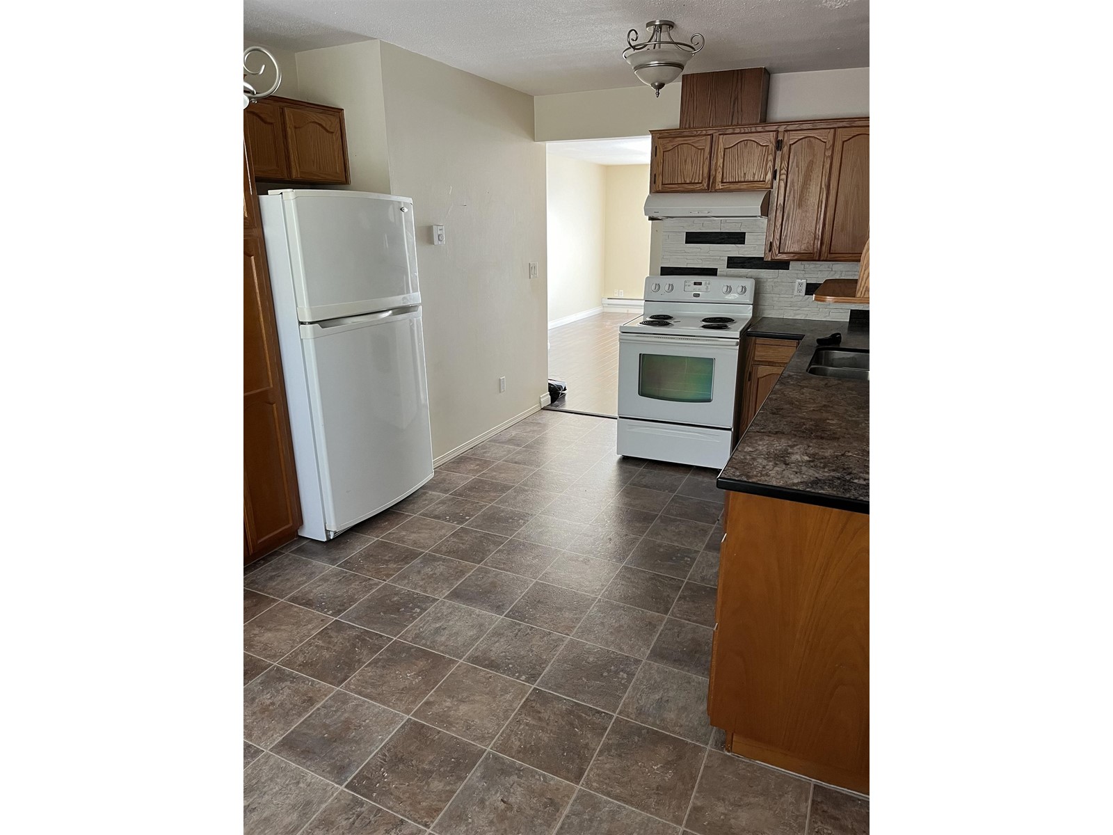 1-10 9416 HAZEL STREET|Chilliwack Proper East