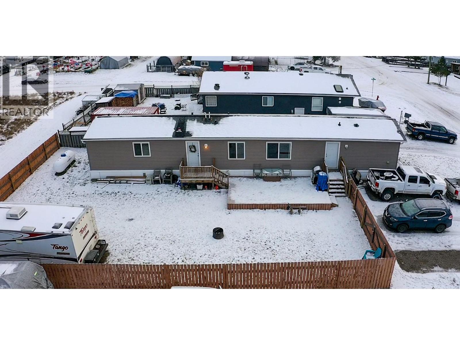 4821 CRESCENTWOOD Drive