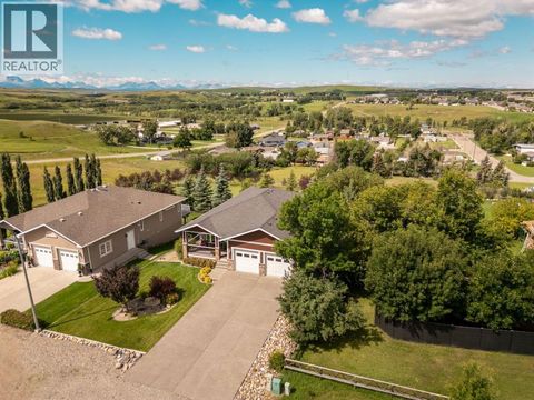 841 1 Street W Cardston AB T0K0K0