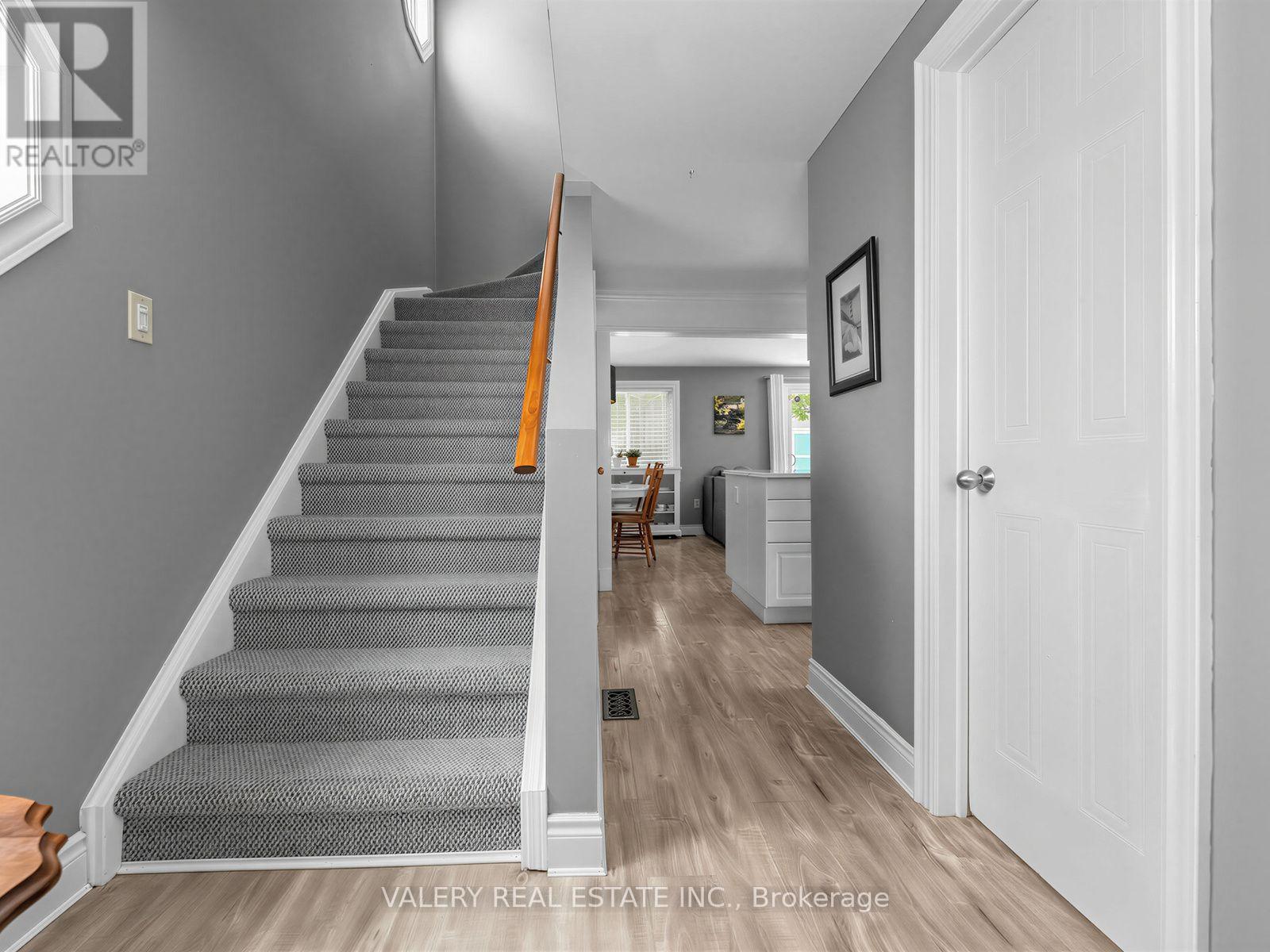 466 MISTY CRESCENT