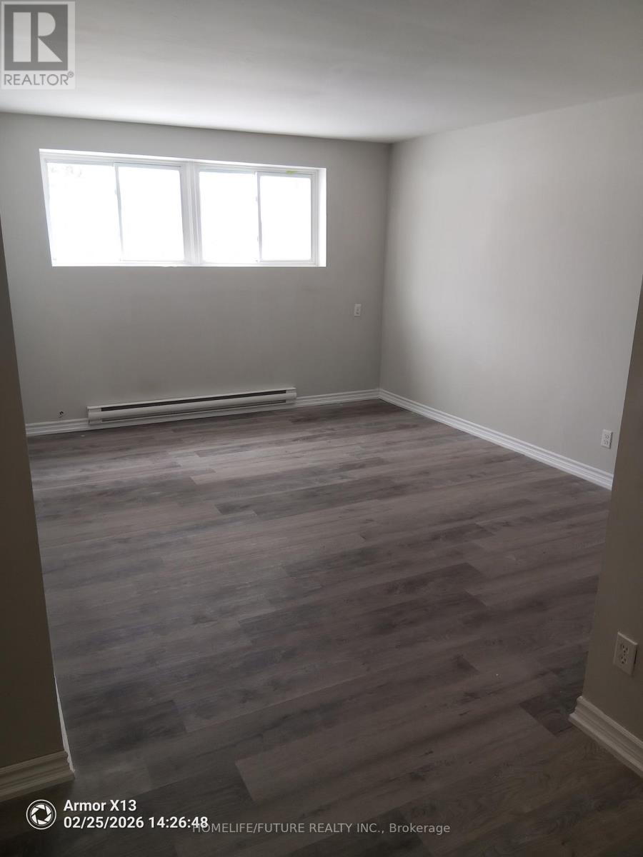 110 - 260 ACADEMY STREET