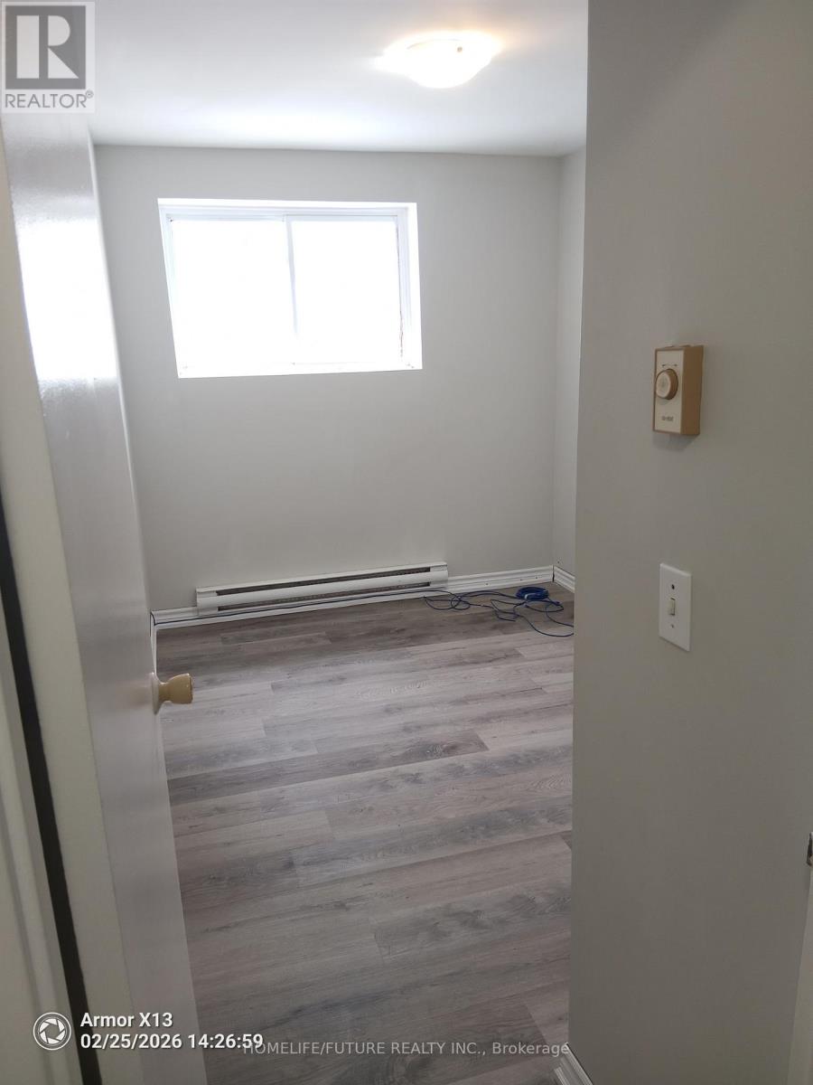 110 - 260 ACADEMY STREET