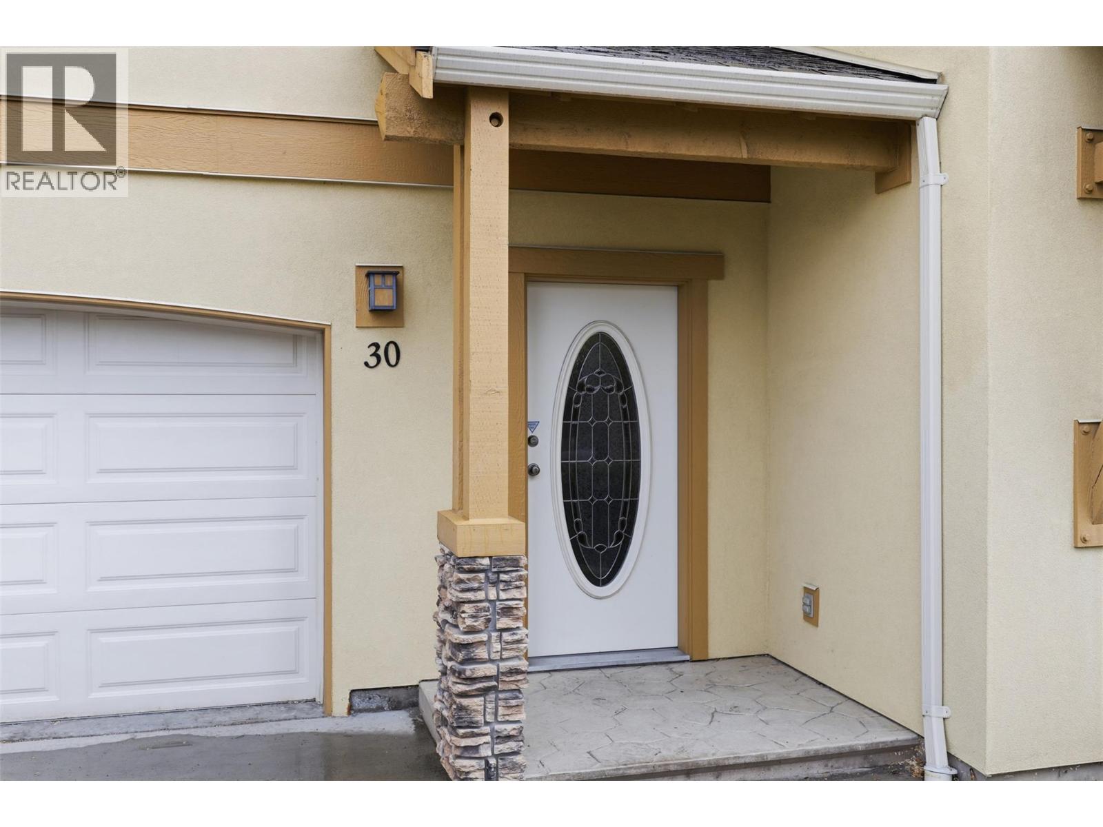 1055 ABERDEEN Drive Unit# 30