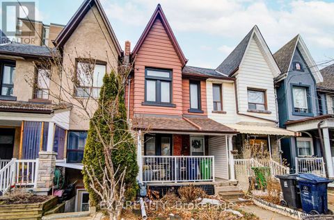 80 uxbridge avenue, toronto (weston-pellam park), on m6n2y2