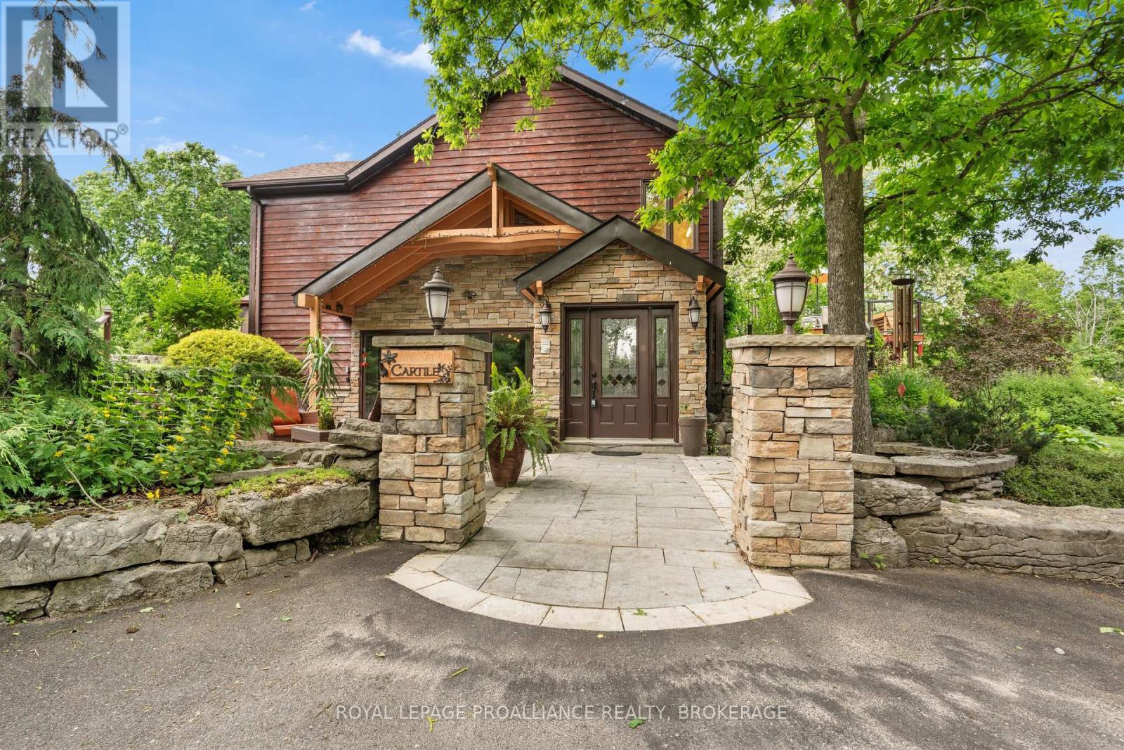 1827 RADAGE ROAD