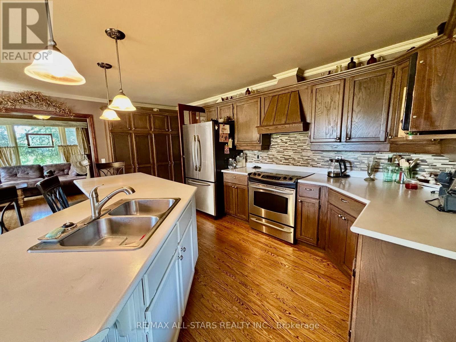 5601 BETHESDA ROAD