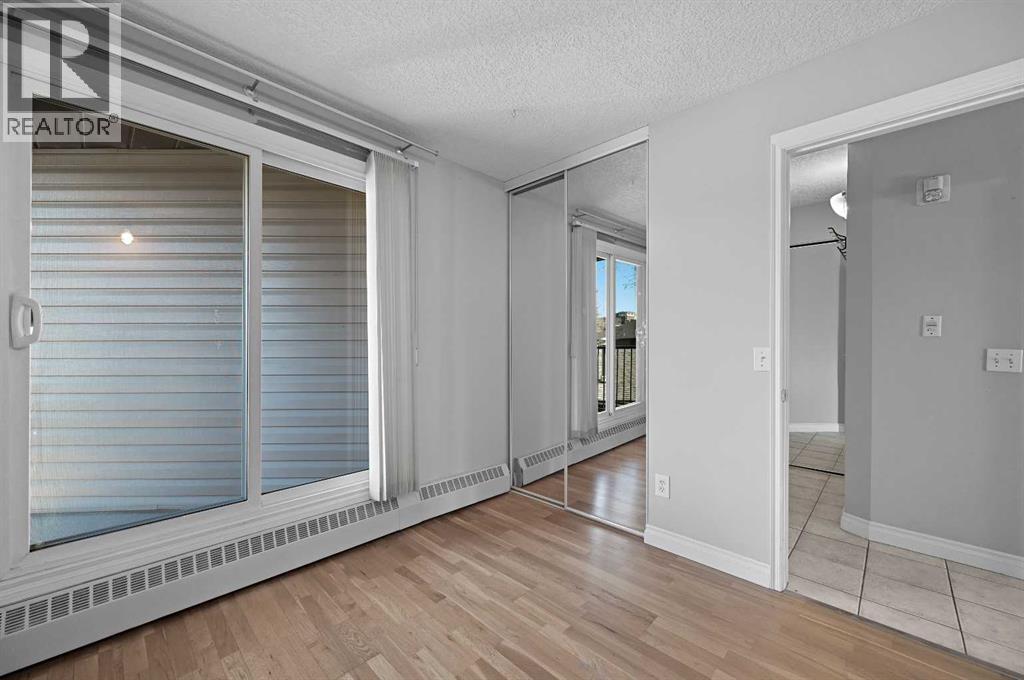 305, 60 38A Avenue SW