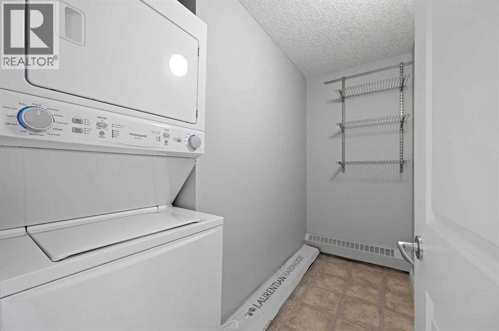 305, 60 38A Avenue SW