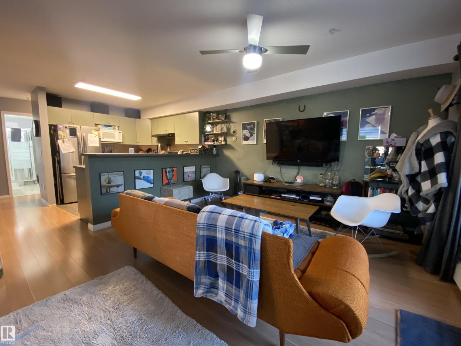 #201 11408 108 AV NW