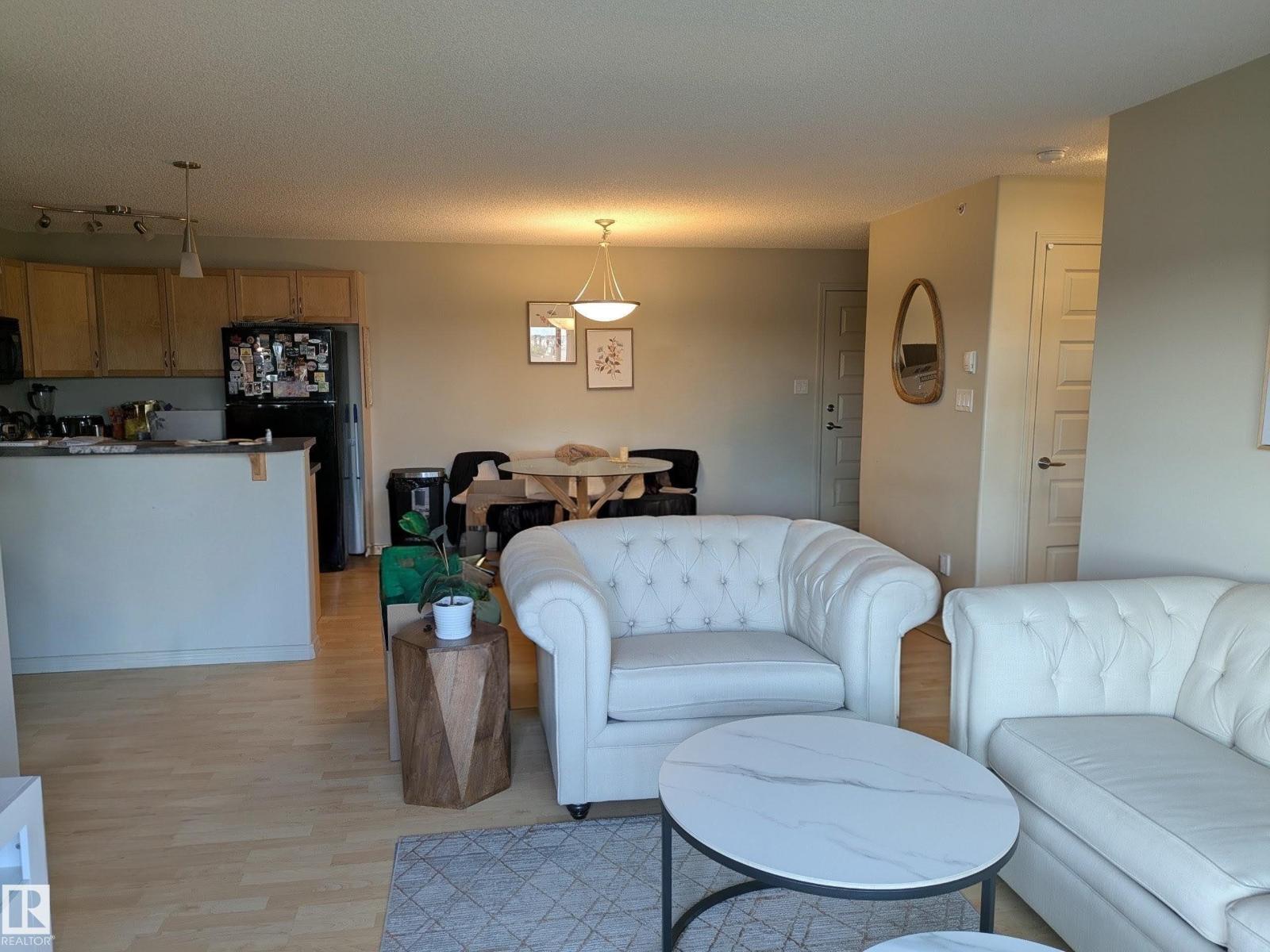 #417 646 MCALLISTER LO SW