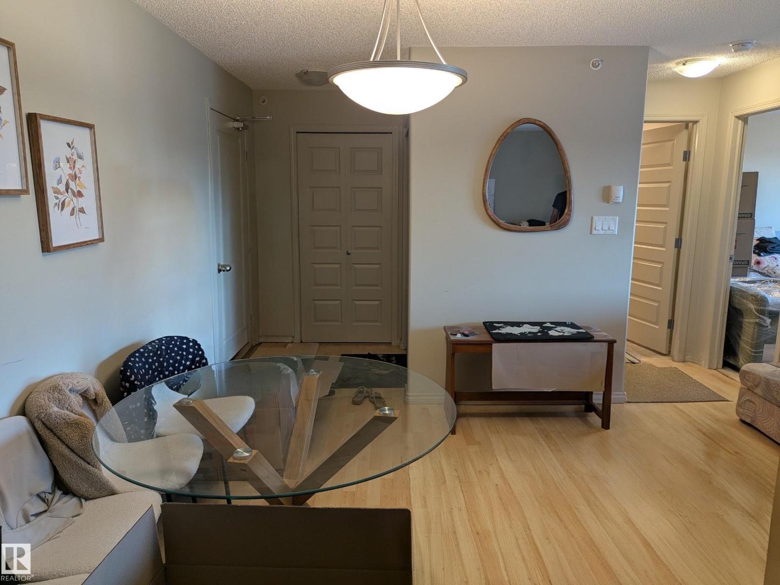 #417 646 MCALLISTER LO SW