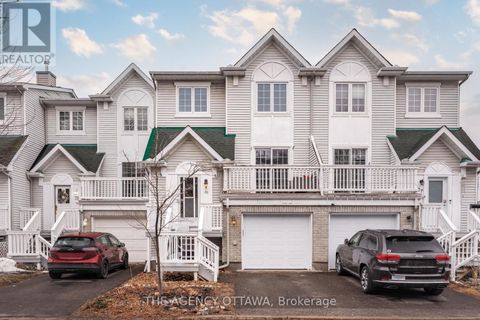 29 CASTLEGREEN PRIVATE Ottawa ON K1T3N4
