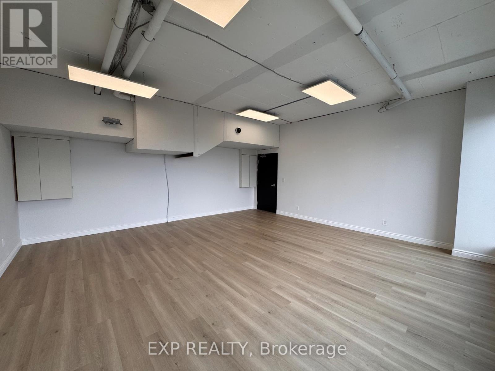 316 - 230 LAKESHORE ROAD E